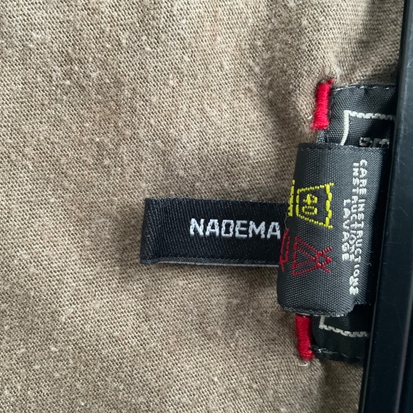 Buffalo David Bitton Graphic T-Shirt Sz L Brown V-Neck Nadema Grunge Y2K 90s - Picture 6 of 6